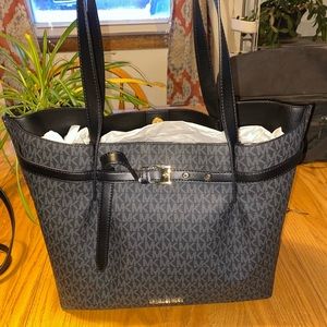Michael Kors tote bag